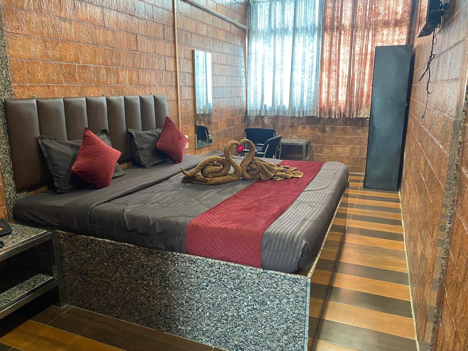 Shri Shiv Villa Resort By Bd Hospitality غابة غير المظهر الخارجي الصورة