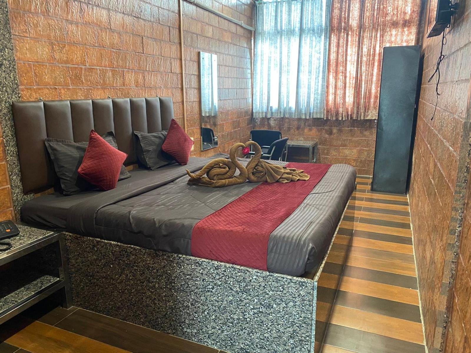 Shri Shiv Villa Resort By Bd Hospitality غابة غير المظهر الخارجي الصورة