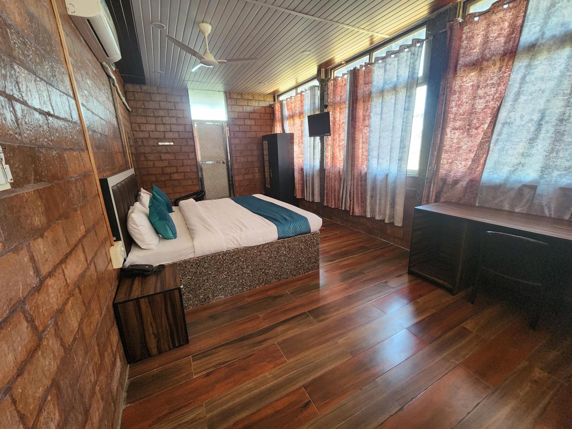 Shri Shiv Villa Resort By Bd Hospitality غابة غير المظهر الخارجي الصورة
